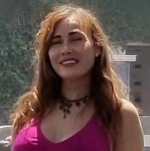 Meet your Posher, Lorraine